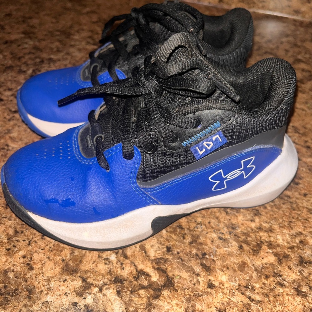 Under Armour Kids' Black and Blue Sneakers